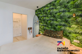 Atrakcyjna kawalerka z wydzieloną sypialnią